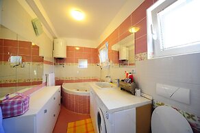 Villa With Garden and Pool, Supetar, Island Brac