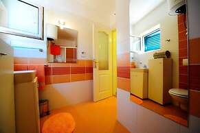 Villa With Garden and Pool, Supetar, Island Brac