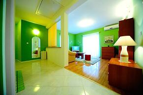 Villa With Garden and Pool, Supetar, Island Brac