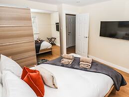 3 Rothbury Place