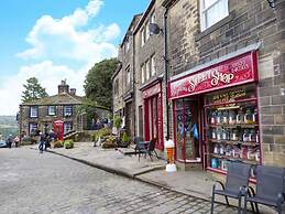 No 19, Haworth