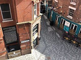 Mathew Street City Centre Apartment