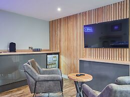 Upper Sheriff's Place