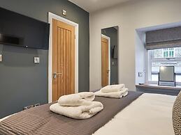 Upper Sheriff's Place