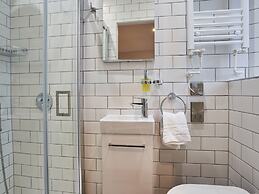 Upper Sheriff's Place