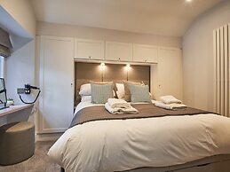 Upper Sheriff's Place