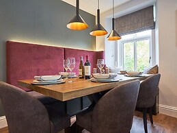 Upper Sheriff's Place