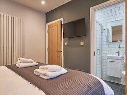 Upper Sheriff's Place