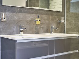 Upper Sheriff's Place