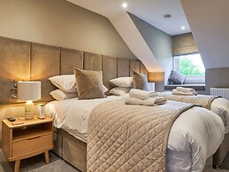 Upper Sheriff's Place