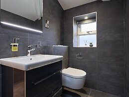 Lower Sheriff's Place