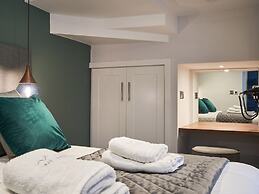 Lower Sheriff's Place