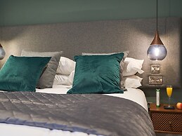 Lower Sheriff's Place