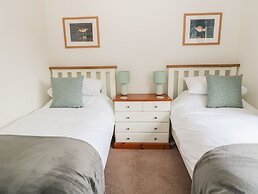 Curlew Cottage, 2 Fenkle Street