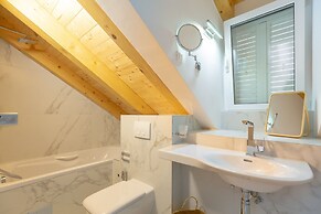 Hedera Estate, Hedera A54