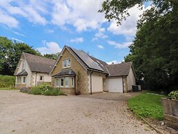 Low Orchard House