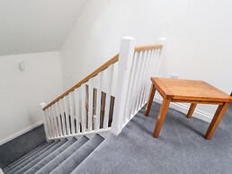 Low Orchard House