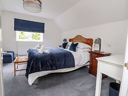 Low Orchard House