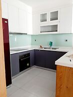 Spacious Modern 4-bed 140sqm Vinhomes Apartment