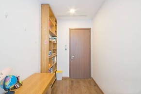 Spacious Modern 4-bed 140sqm Vinhomes Apartment