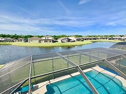 Spacious 5br, 3.5ba Villa South Facing Pool 5 Bedroom Villa by Redawni