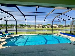 Spacious 5br, 3.5ba Villa South Facing Pool 5 Bedroom Villa by Redawni