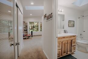 30gs - Bbq - Hot Tub - Wi-fi - Pets Okay - Sleeps 8 3 Bedroom Cabin by