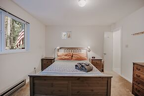 30gs - Bbq - Hot Tub - Wi-fi - Pets Okay - Sleeps 8 3 Bedroom Cabin by