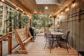 30gs - Bbq - Hot Tub - Wi-fi - Pets Okay - Sleeps 8 3 Bedroom Cabin by