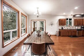 20gs - Wifi - F/p - W/d - Sleeps 6 3 Bedroom Home by RedAwning