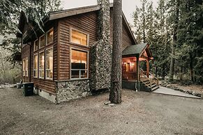 20gs - Wifi - F/p - W/d - Sleeps 6 3 Bedroom Home by RedAwning