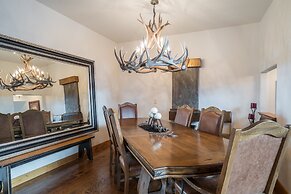 Alpine Vista 6 4 Bedroom Townhouse by RedAwning