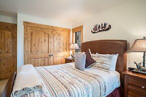 Alpine Vista 6 4 Bedroom Townhouse by RedAwning