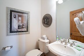 Alpine Vista 6 4 Bedroom Townhouse by RedAwning