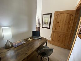 Alpine Vista 6 4 Bedroom Townhouse by RedAwning