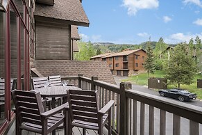 Alpine Vista 6 4 Bedroom Townhouse by RedAwning