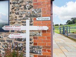Bwthyn Y Bugail (shepherd's Cottage