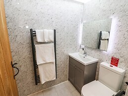 Bwthyn Y Bugail (shepherd's Cottage