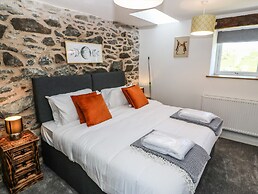 Bwthyn Y Bugail (shepherd's Cottage