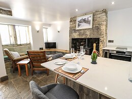 Ha'penny Cottage