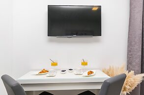 Apartments and Rooms Adriatic Suites