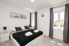 Apartments and Rooms Adriatic Suites