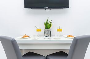 Apartments and Rooms Adriatic Suites