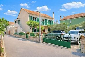 Apartments Ivana