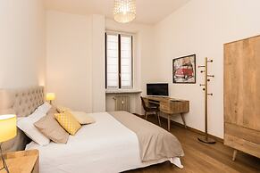 All'ombra del grattacielo