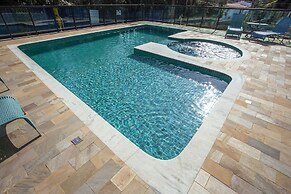 Pousada Guarubela Veloso