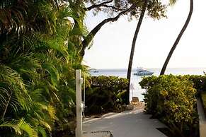Footprints by Blue Sky Luxury