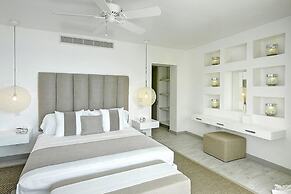 Footprints by Blue Sky Luxury