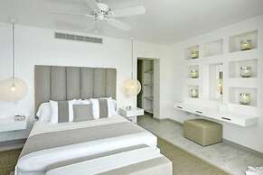 Footprints by Blue Sky Luxury