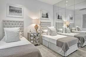 Footprints by Blue Sky Luxury